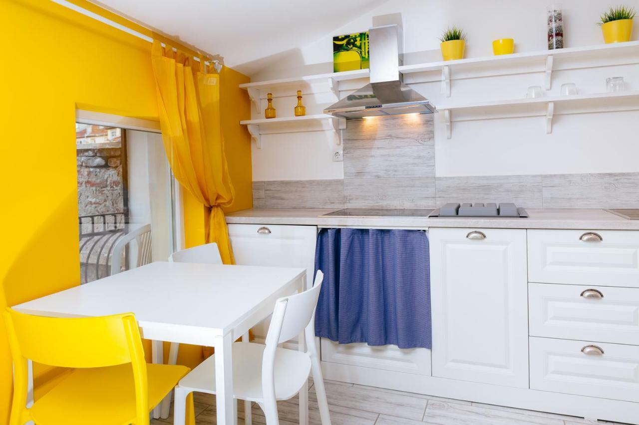 Beautiful best location apartment Blue Mouse Plovdiv Extérieur photo