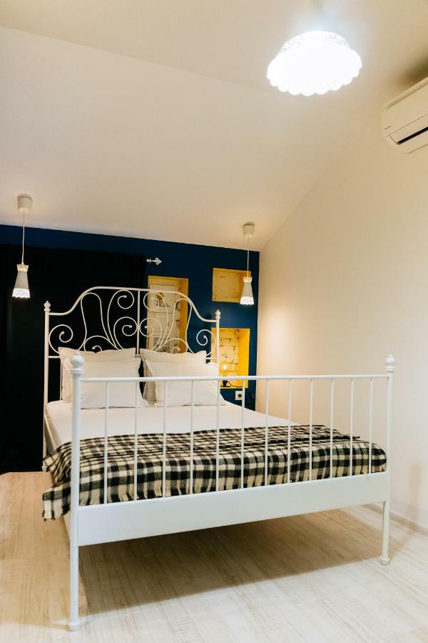 Beautiful best location apartment Blue Mouse Plovdiv Extérieur photo